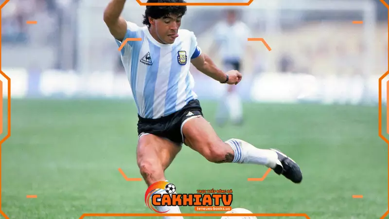 Diego Maradona là huyền thoại của bóng đá Argentina